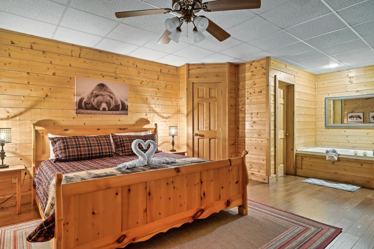 Ferienhaus Cozy Log Cabin!! In Heart Of Pf & Close To The Smokies *