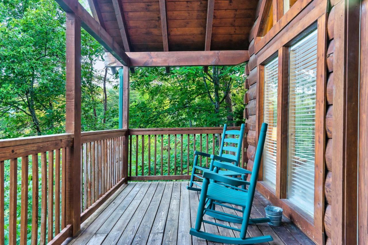 Ferienhaus Cozy Log Cabin!! In Heart Of Pf & Close To The Smokies